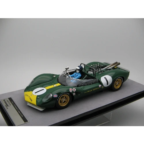 Lotus 40 1965 Riverside  GP Driver Jim Clark