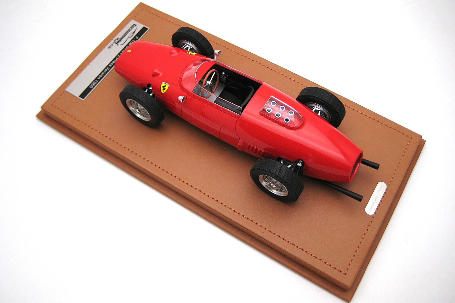 <!--articolo.descrizione_articolo-->