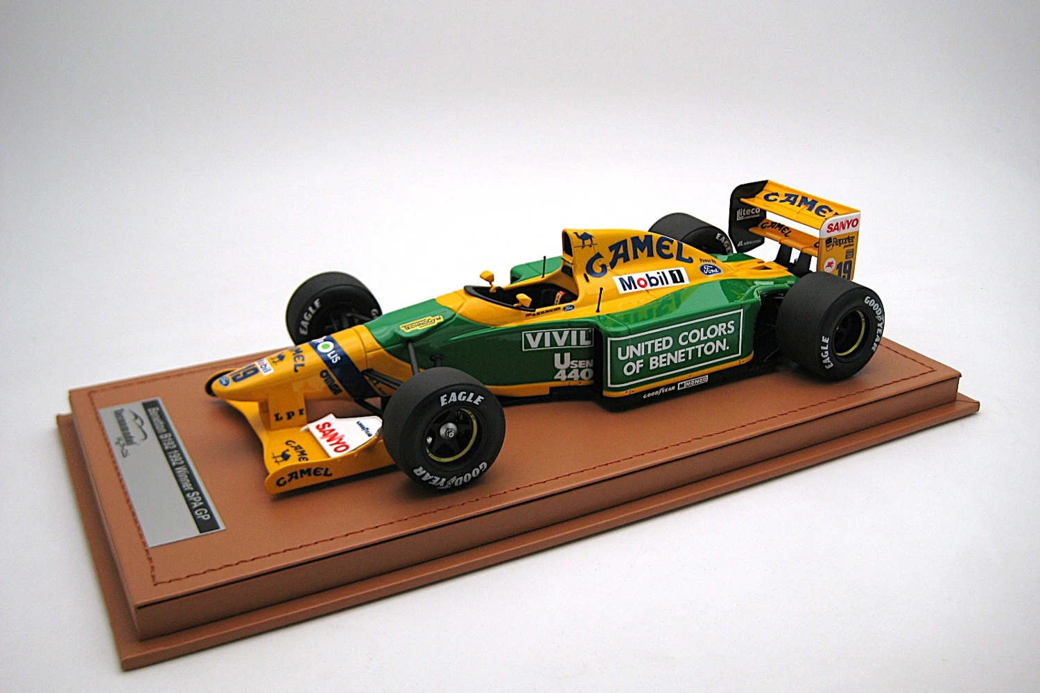 <!--articolo.descrizione_articolo-->