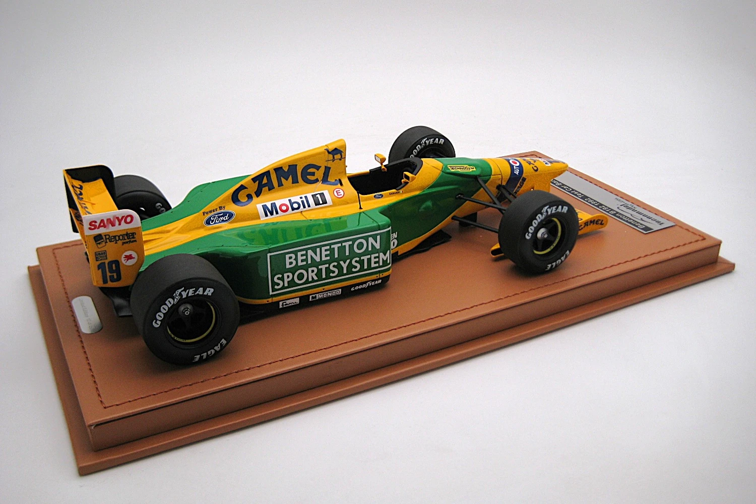 <!--articolo.descrizione_articolo-->