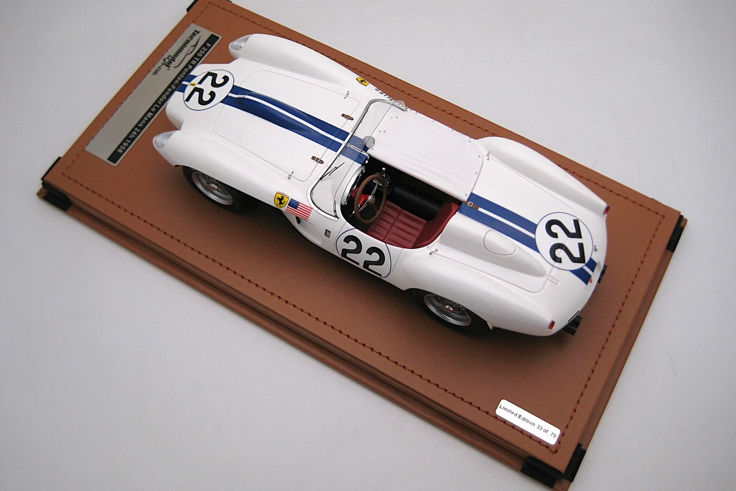 <!--articolo.descrizione_articolo-->