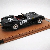 Ferrari 250 TR Pontoon-Fender SCCA National Virginia 1959 Team Alan Connel 4° place car 124DM Driver: A. Connel