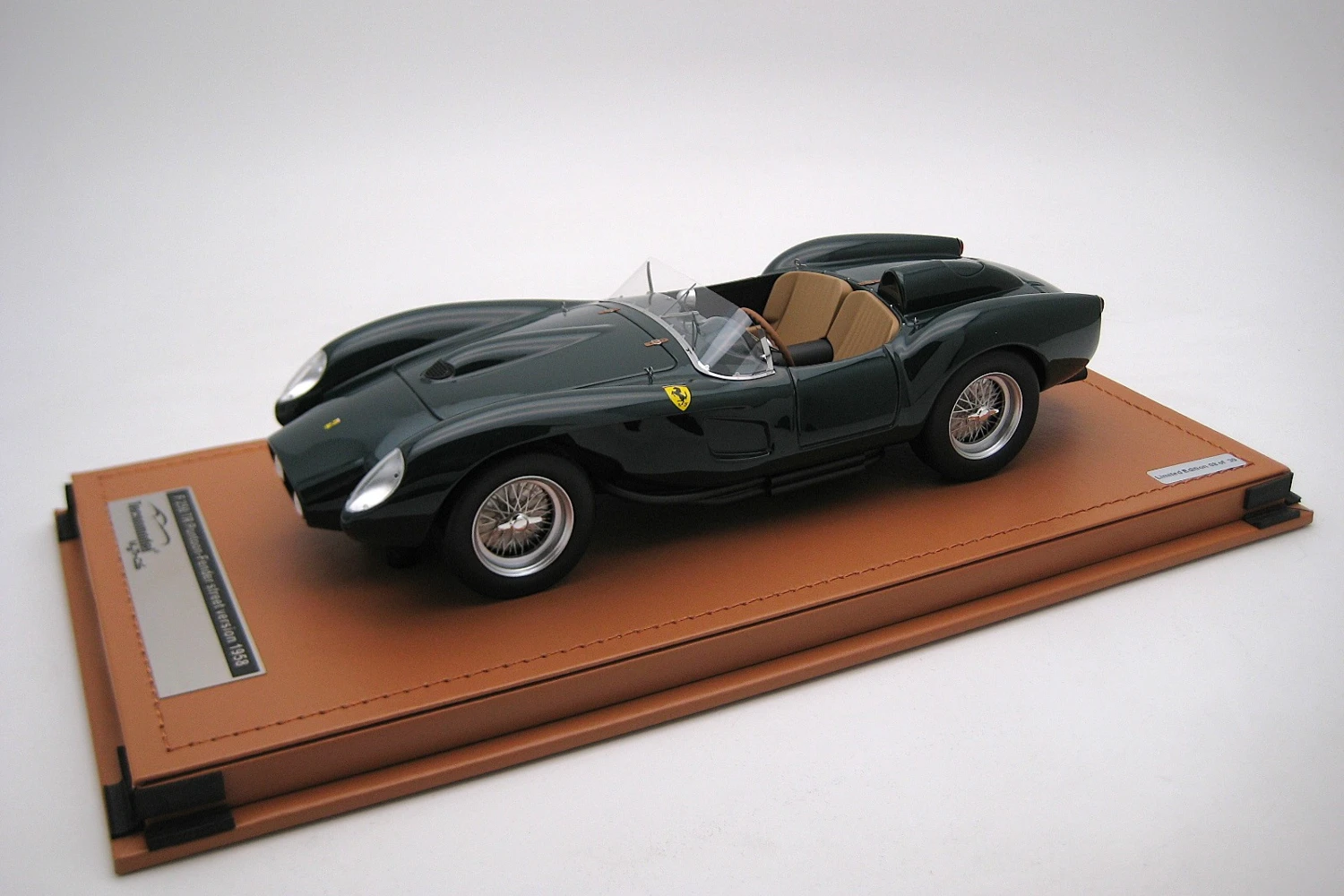 <!--articolo.descrizione_articolo-->