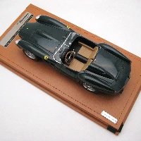 Ferrari 250 TR Pontoon-Fender street version 1958 Gloss Dark Green