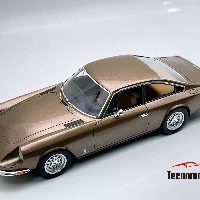 Ferrari 365 GT 2+2 1967 Metallic Bronze