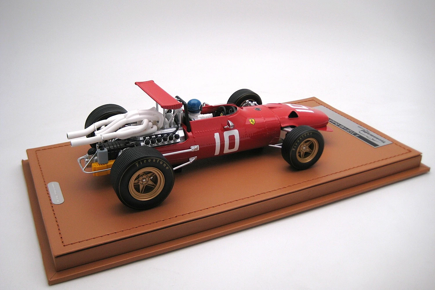 <!--articolo.descrizione_articolo-->