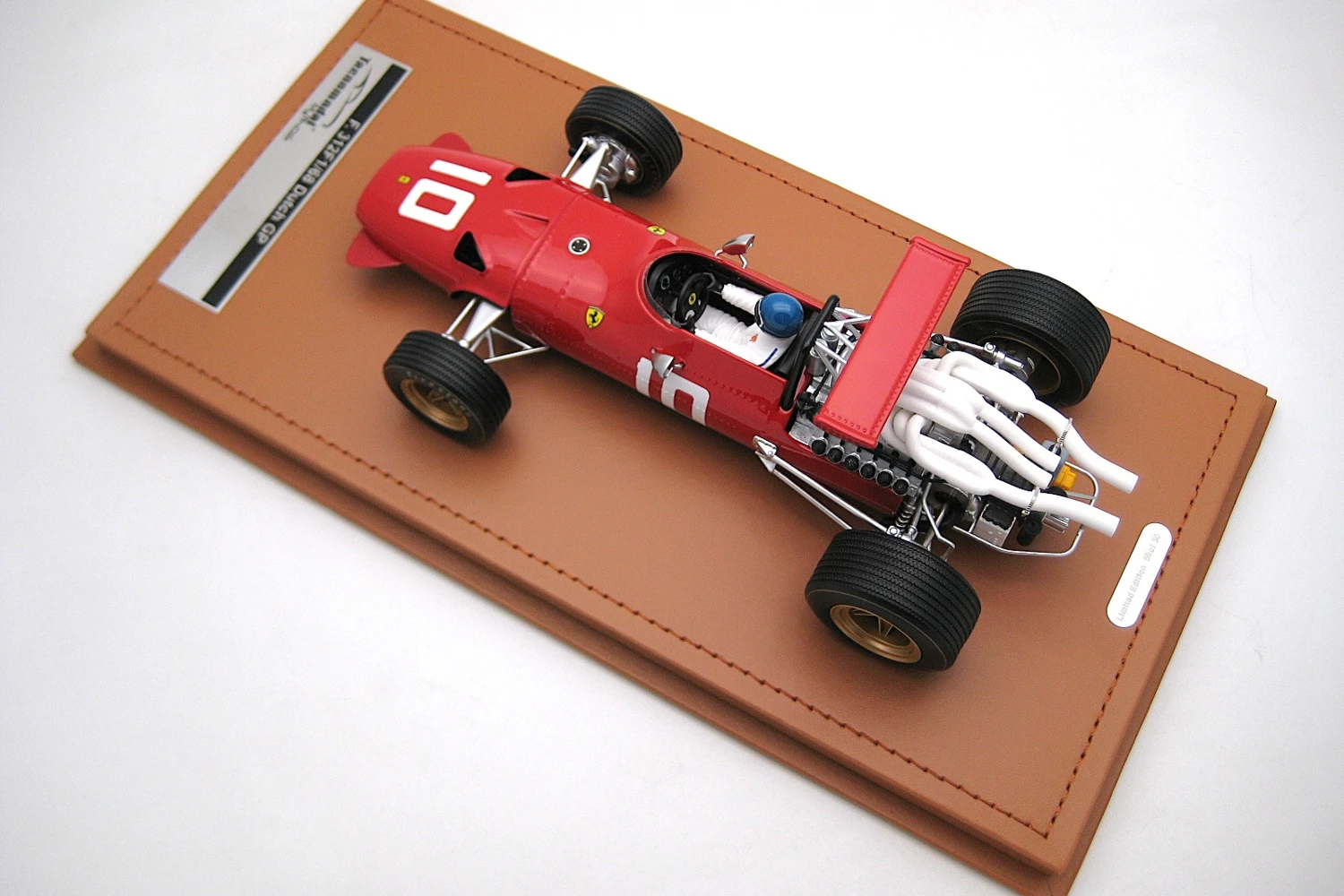 <!--articolo.descrizione_articolo-->