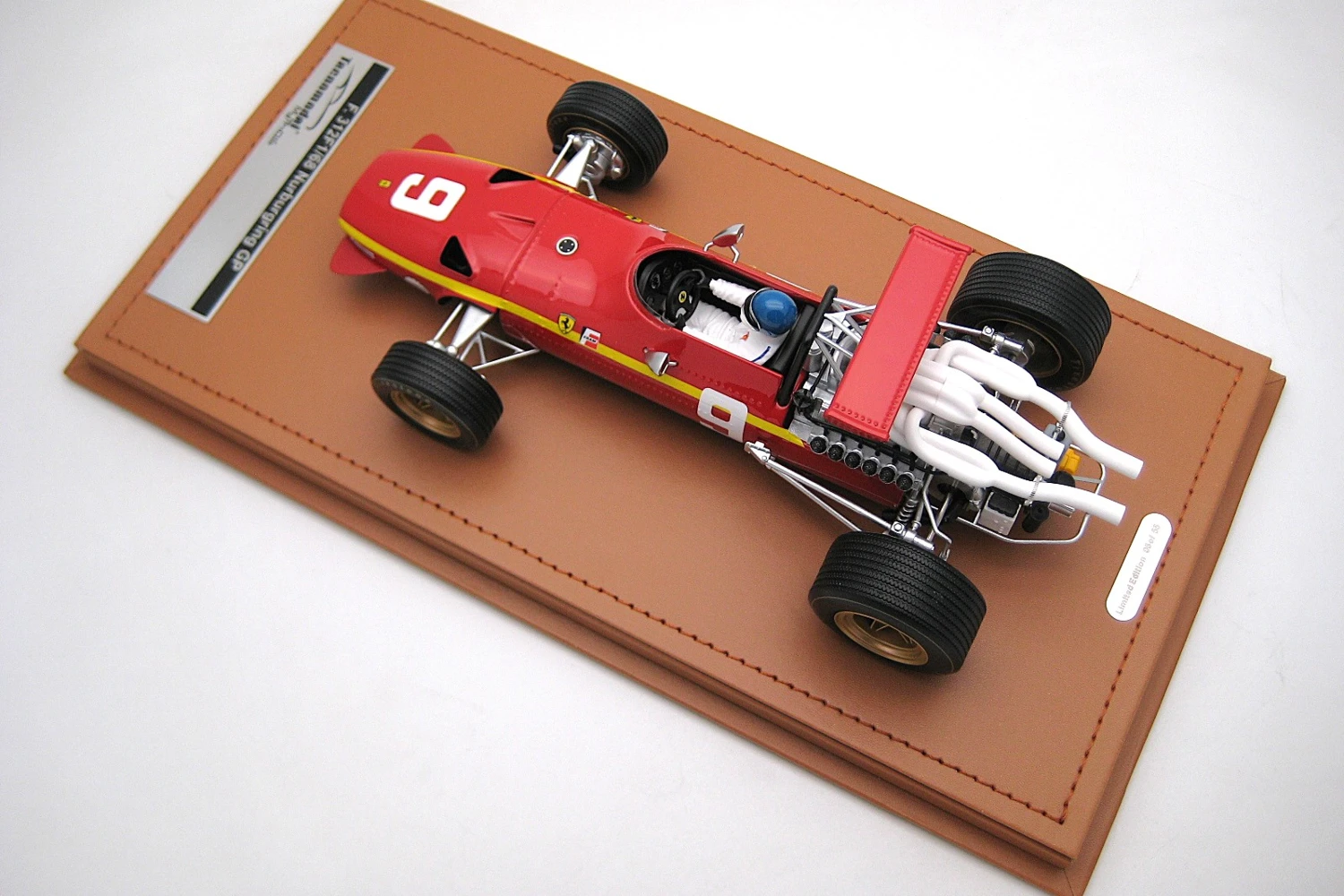 <!--articolo.descrizione_articolo-->