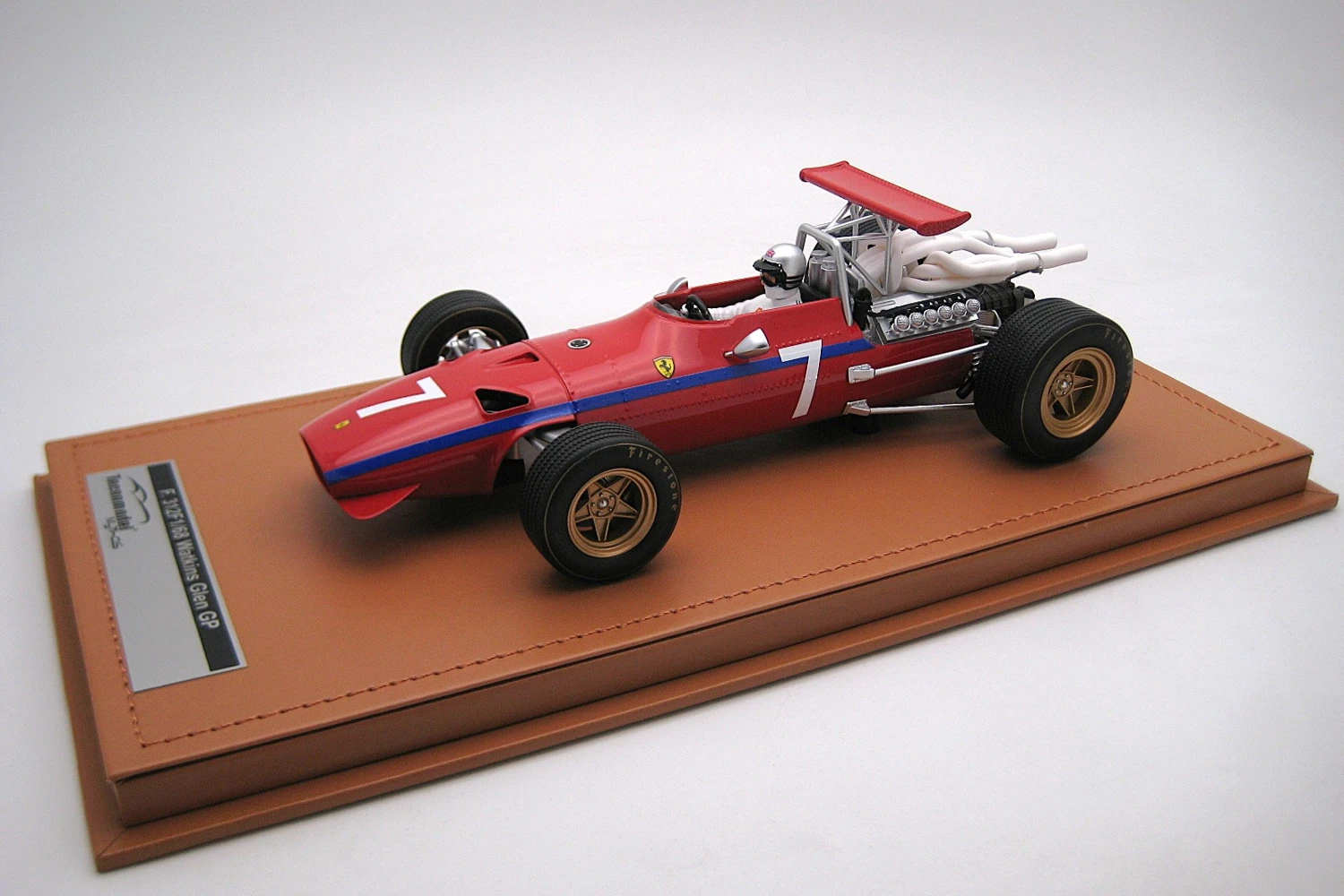 <!--articolo.descrizione_articolo-->