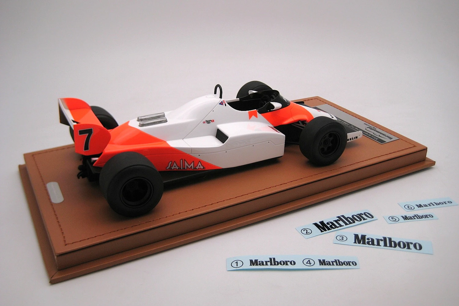 <!--articolo.descrizione_articolo-->