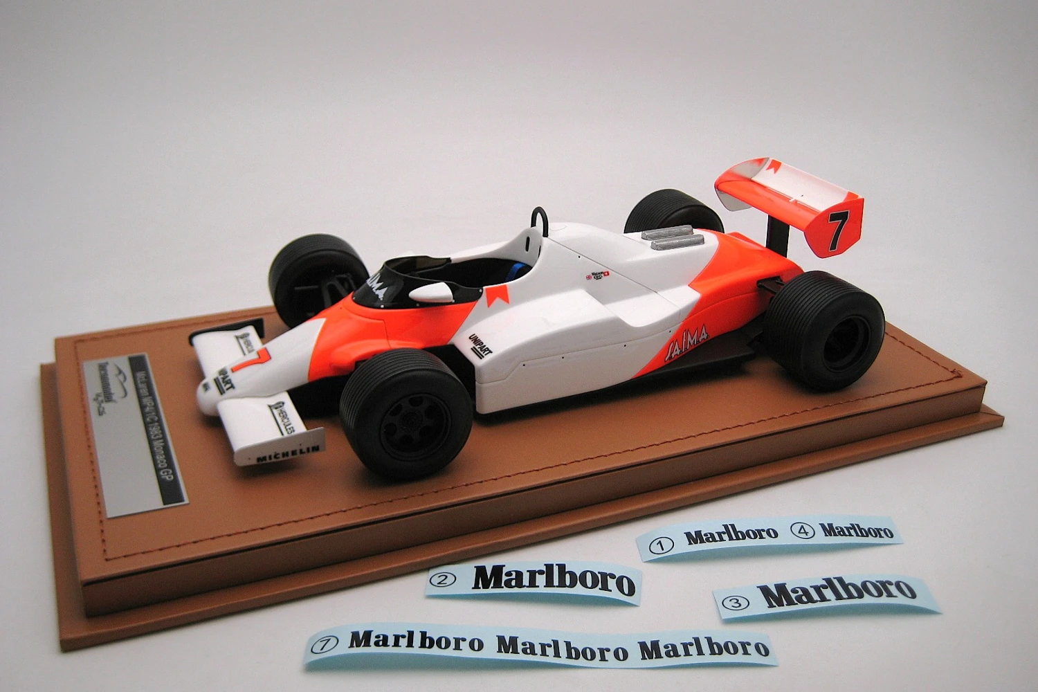 <!--articolo.descrizione_articolo-->