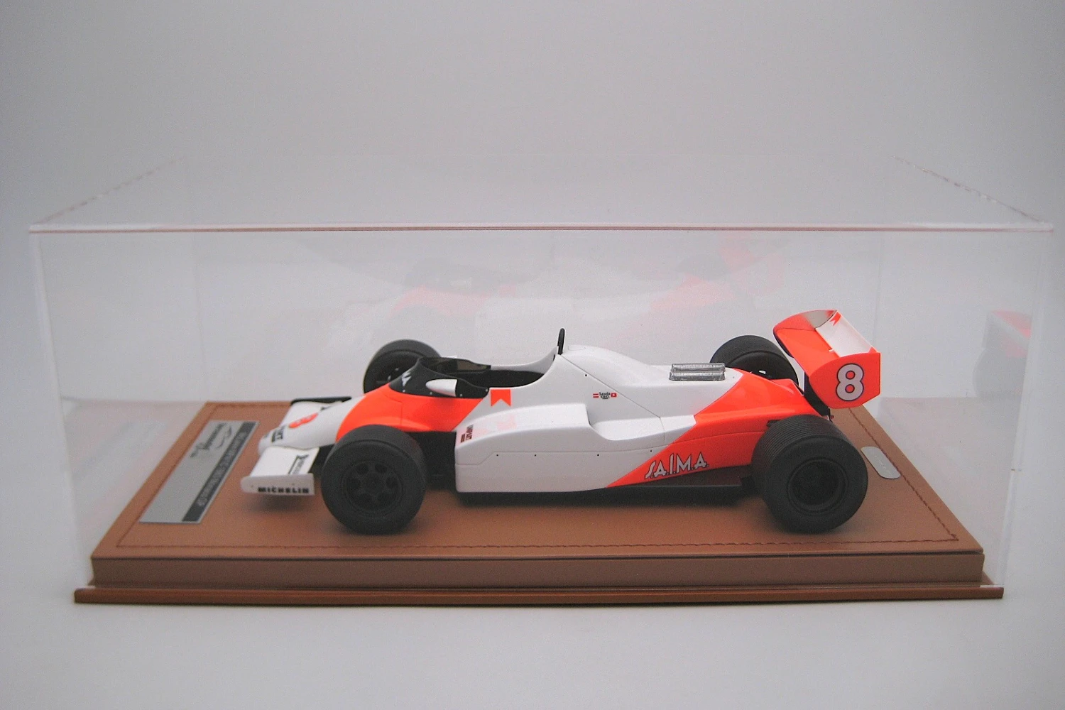 <!--articolo.descrizione_articolo-->