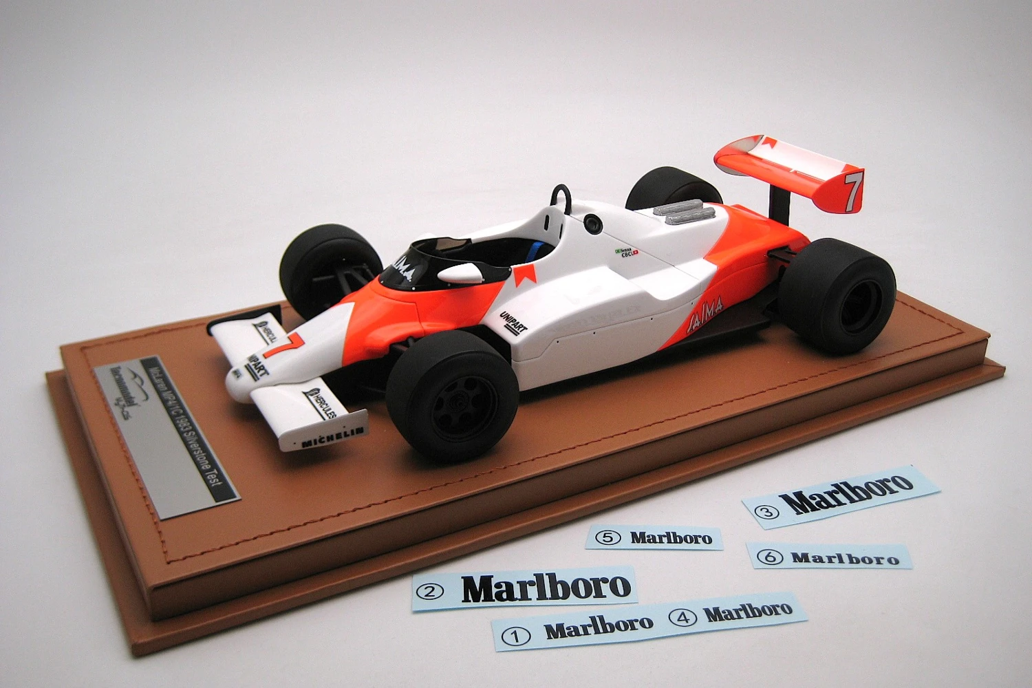 <!--articolo.descrizione_articolo-->