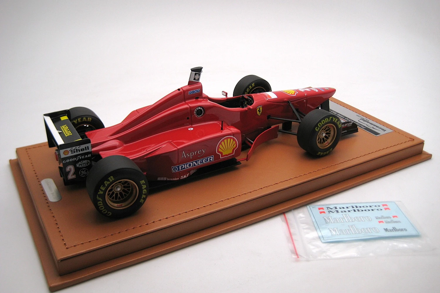 <!--articolo.descrizione_articolo-->