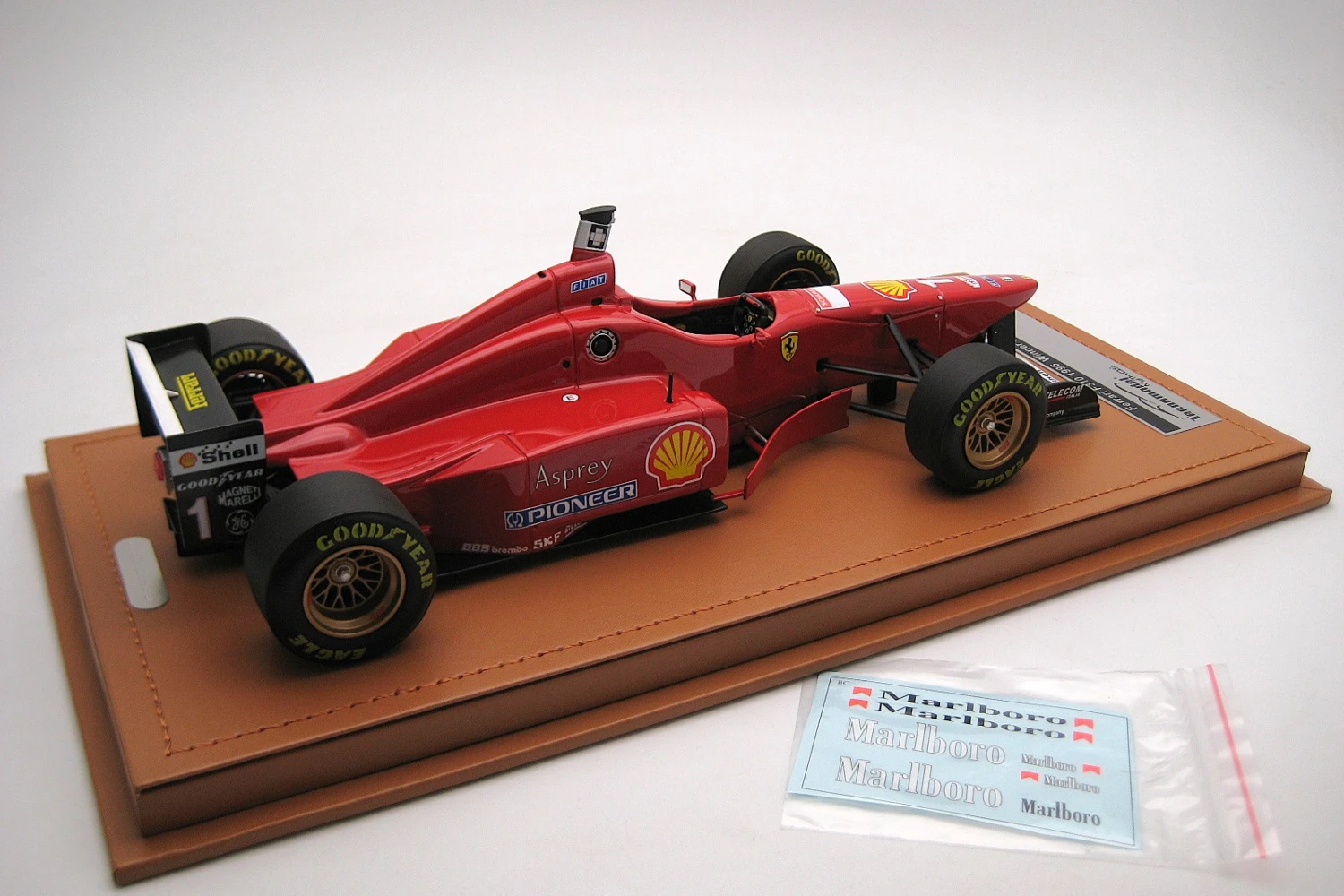 <!--articolo.descrizione_articolo-->