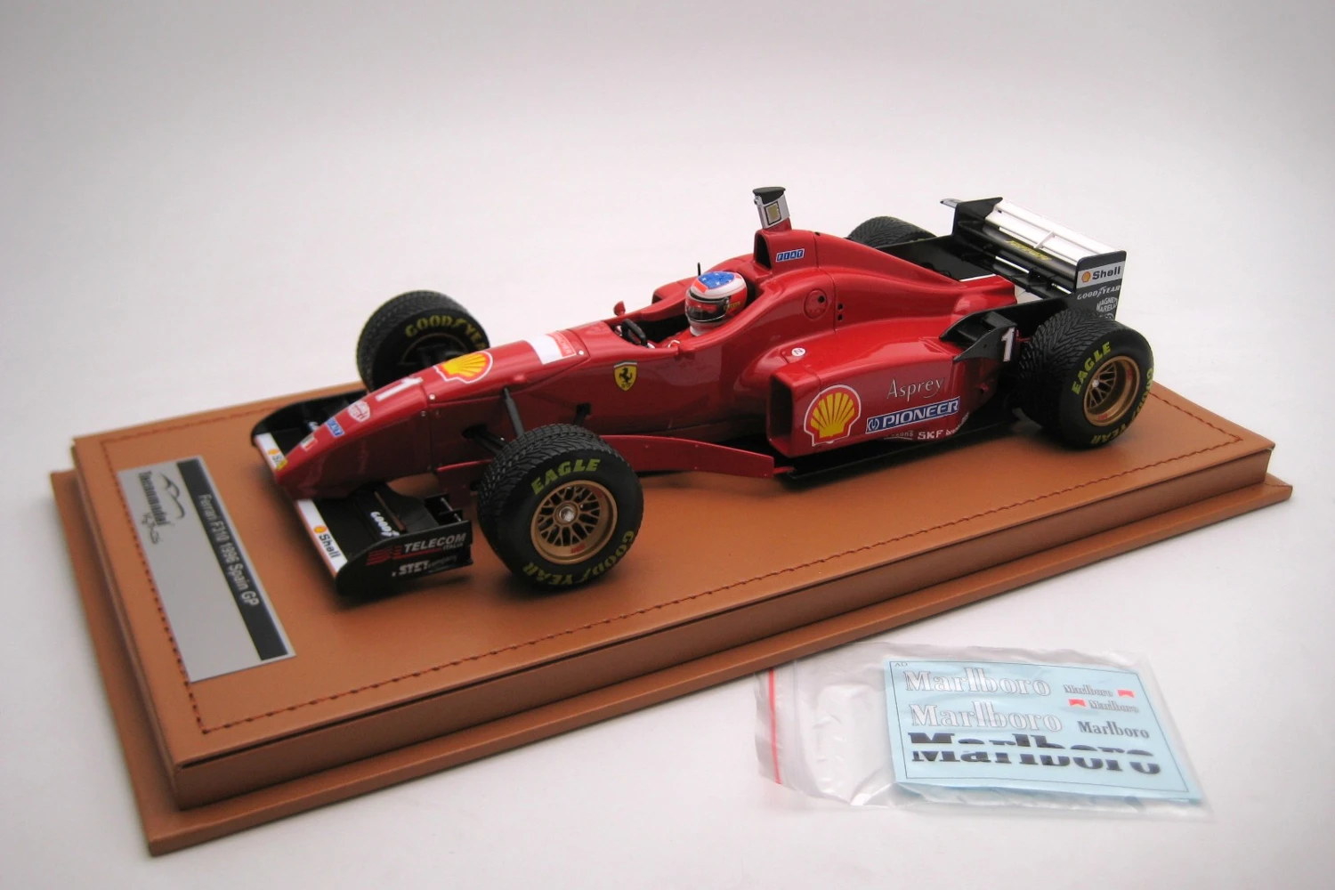 <!--articolo.descrizione_articolo-->