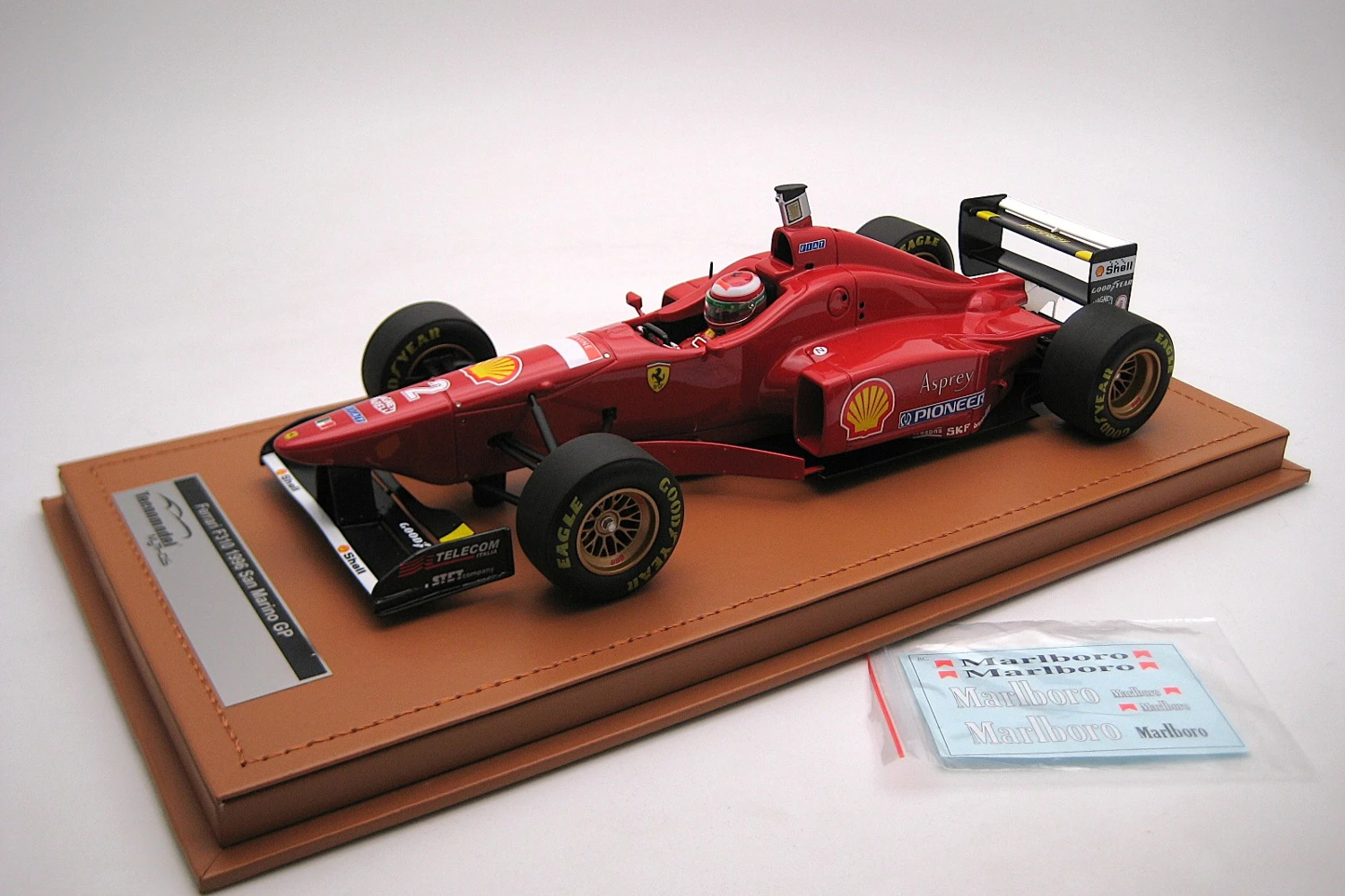 <!--articolo.descrizione_articolo-->