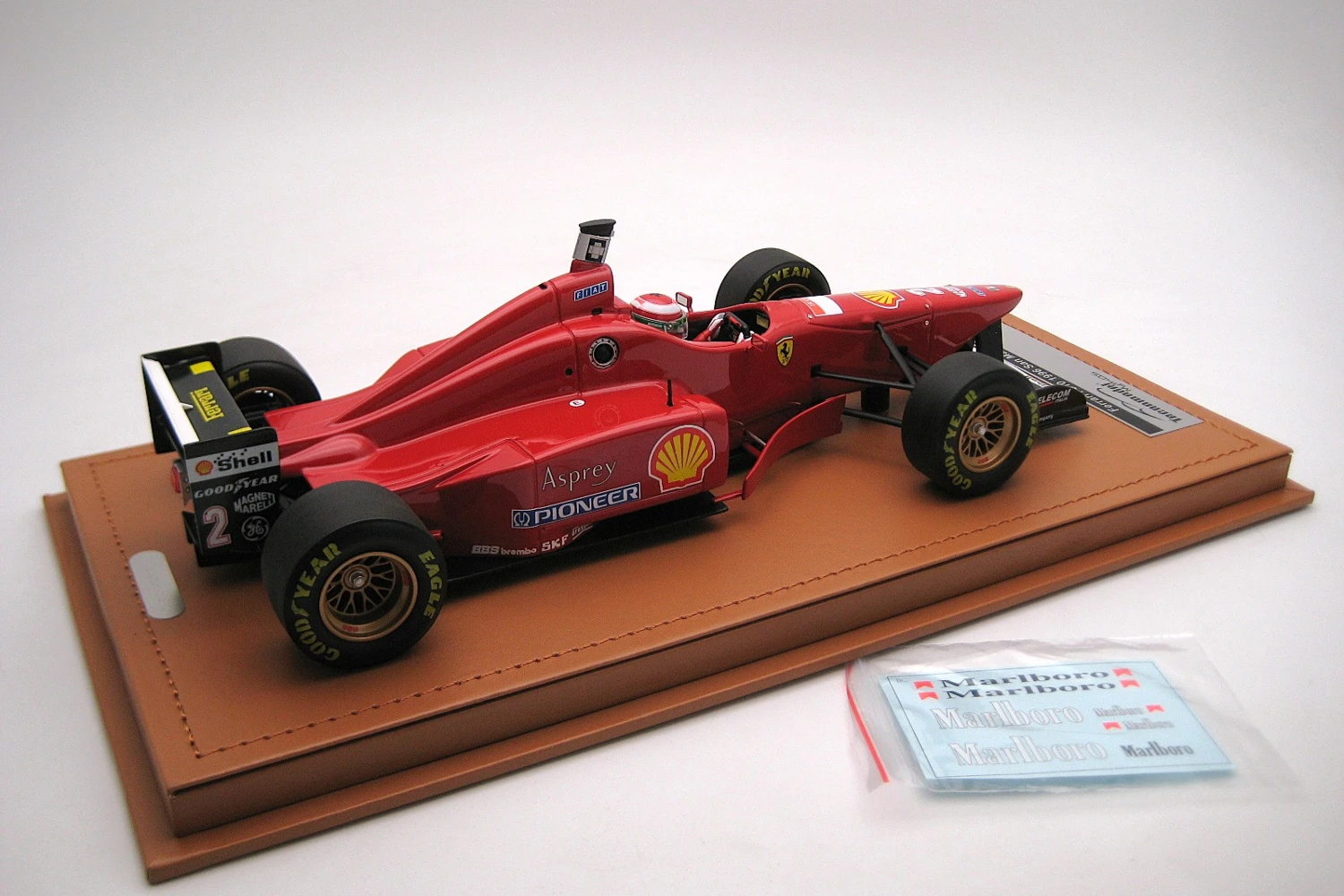 <!--articolo.descrizione_articolo-->