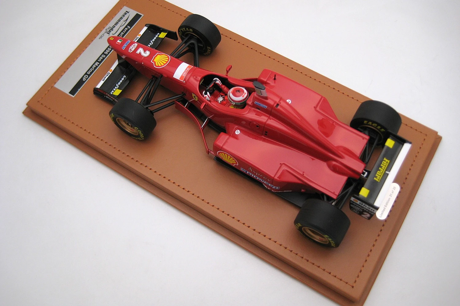 <!--articolo.descrizione_articolo-->