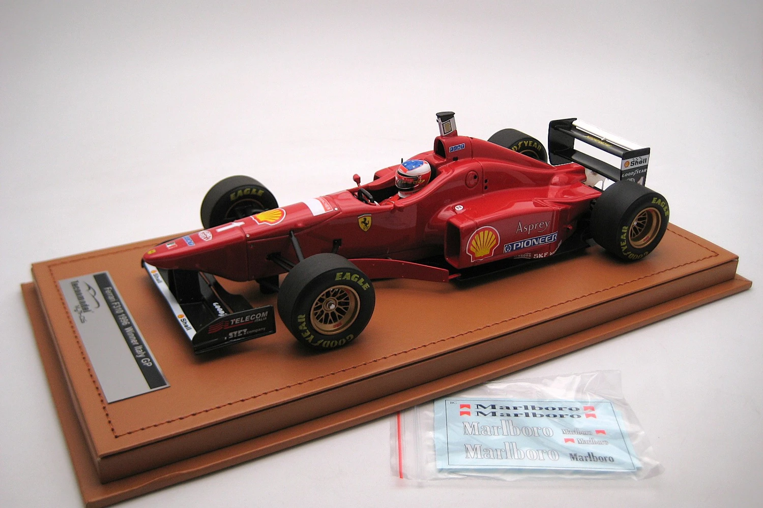 <!--articolo.descrizione_articolo-->