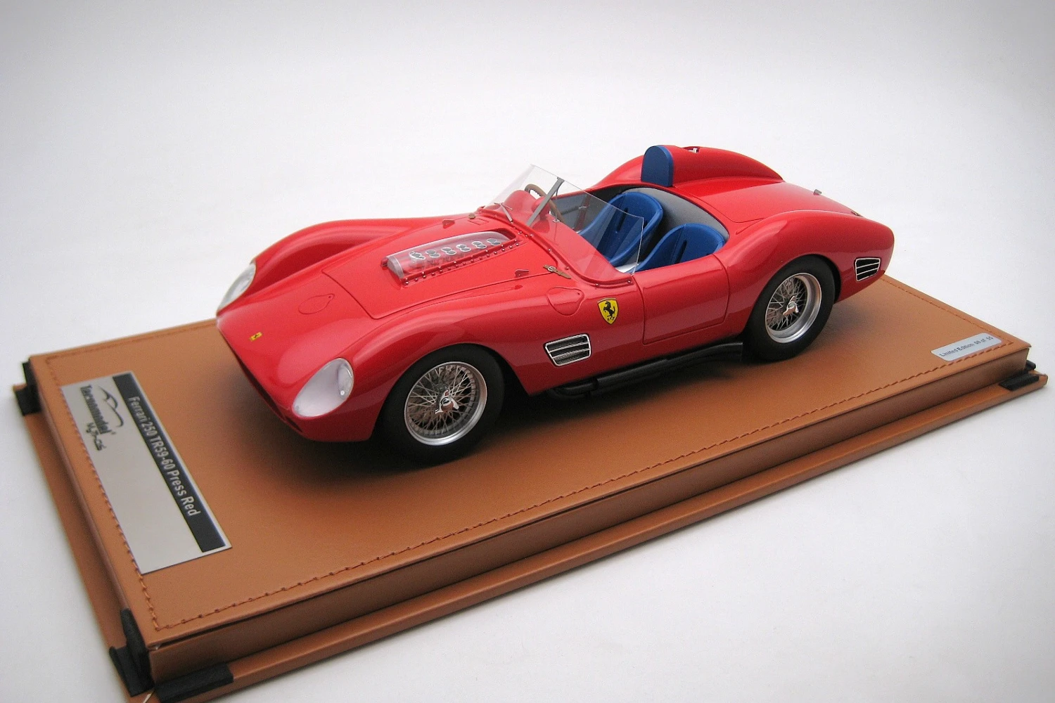 <!--articolo.descrizione_articolo-->