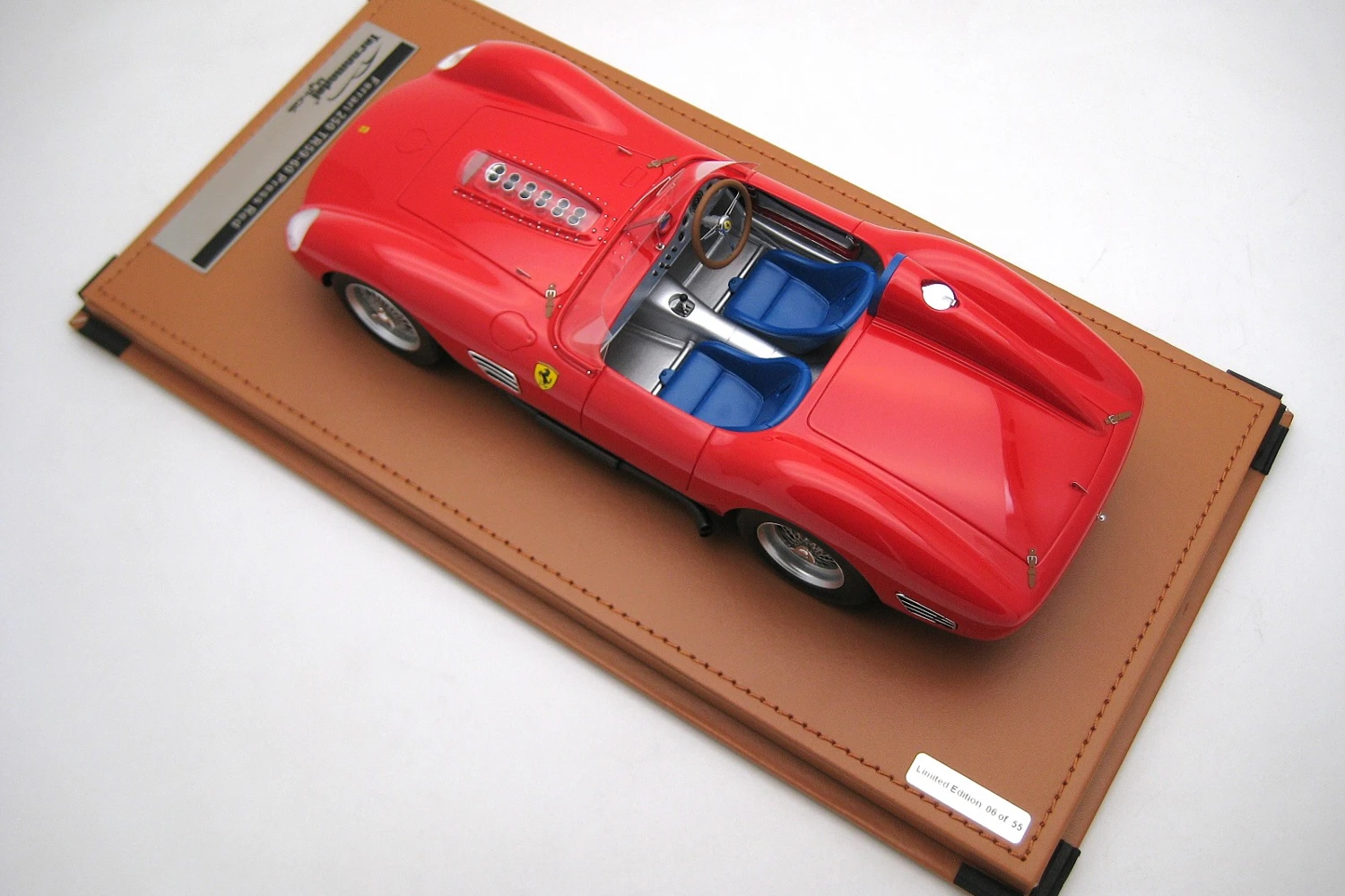 <!--articolo.descrizione_articolo-->