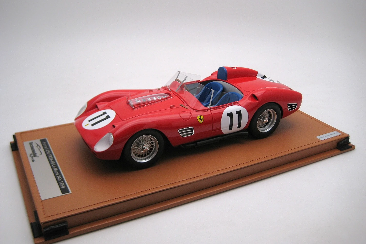 <!--articolo.descrizione_articolo-->