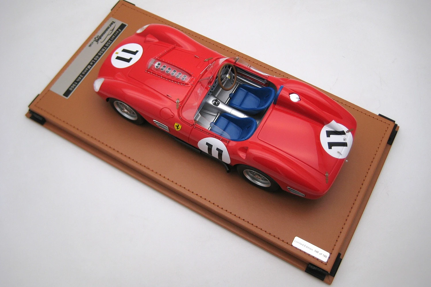 <!--articolo.descrizione_articolo-->