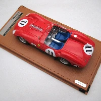 Ferrari 250 TR59-60 Le Mans 24h 1960 car #11 Winner Driver: O.Gendebien - P.Frére