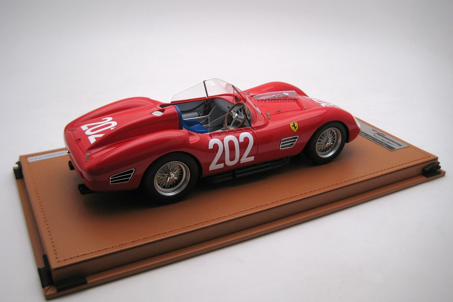 <!--articolo.descrizione_articolo-->