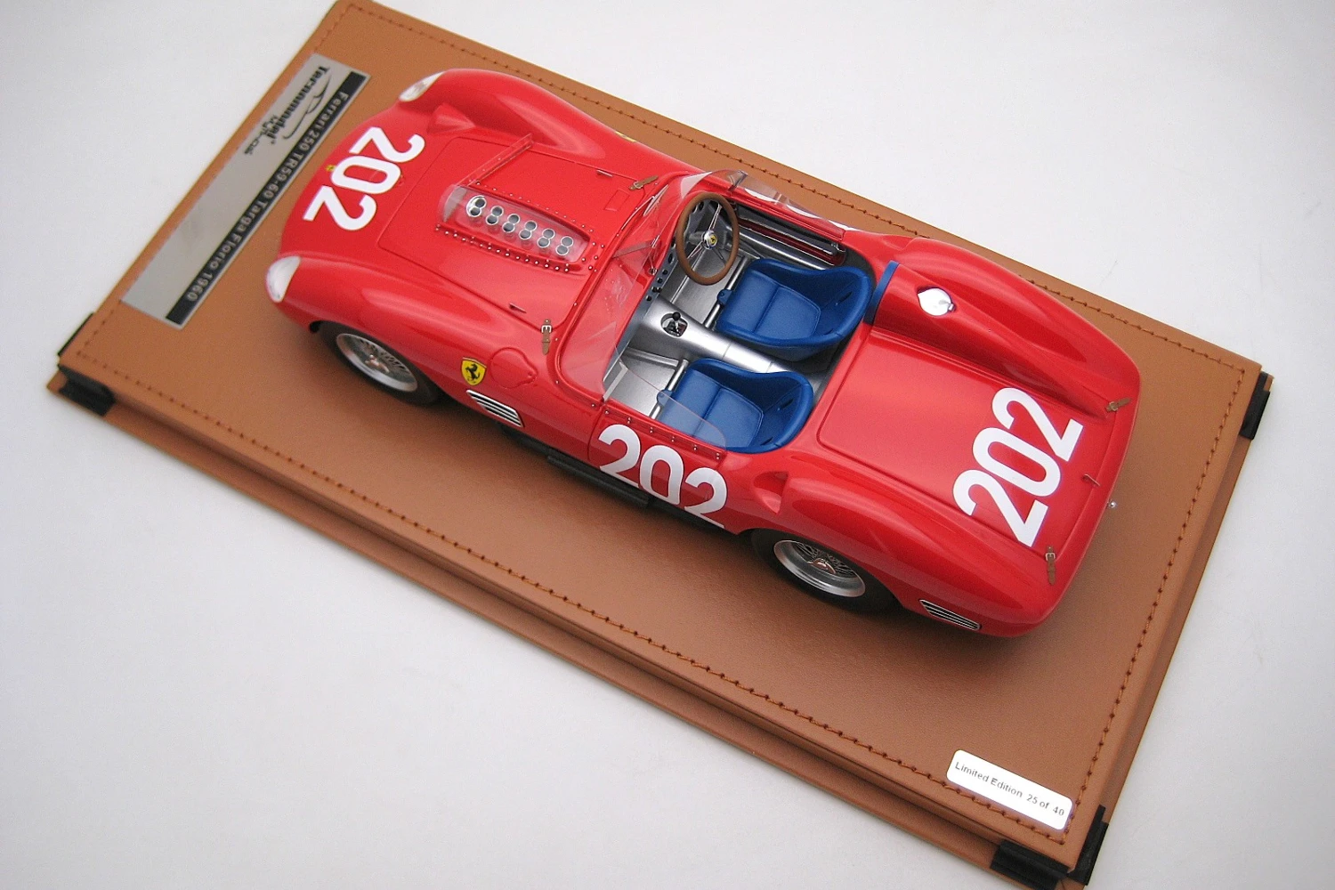 <!--articolo.descrizione_articolo-->