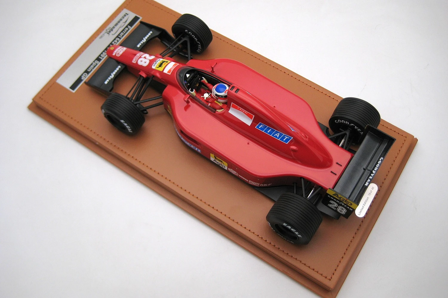 <!--articolo.descrizione_articolo-->