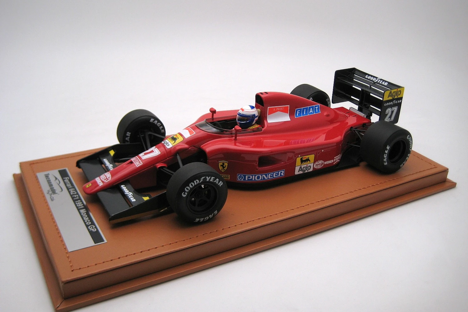 <!--articolo.descrizione_articolo-->