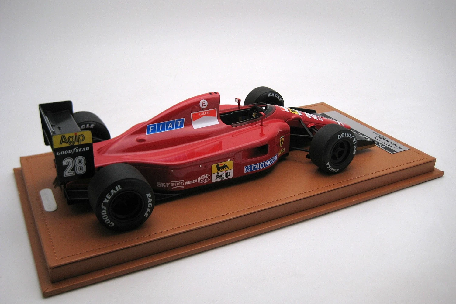 <!--articolo.descrizione_articolo-->