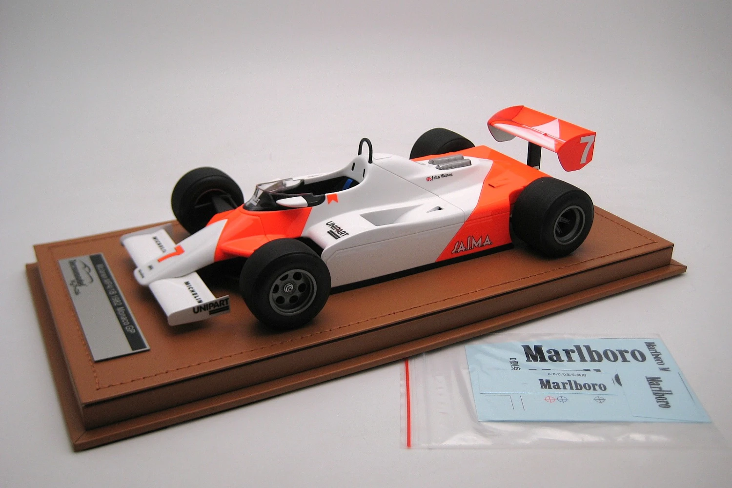 <!--articolo.descrizione_articolo-->