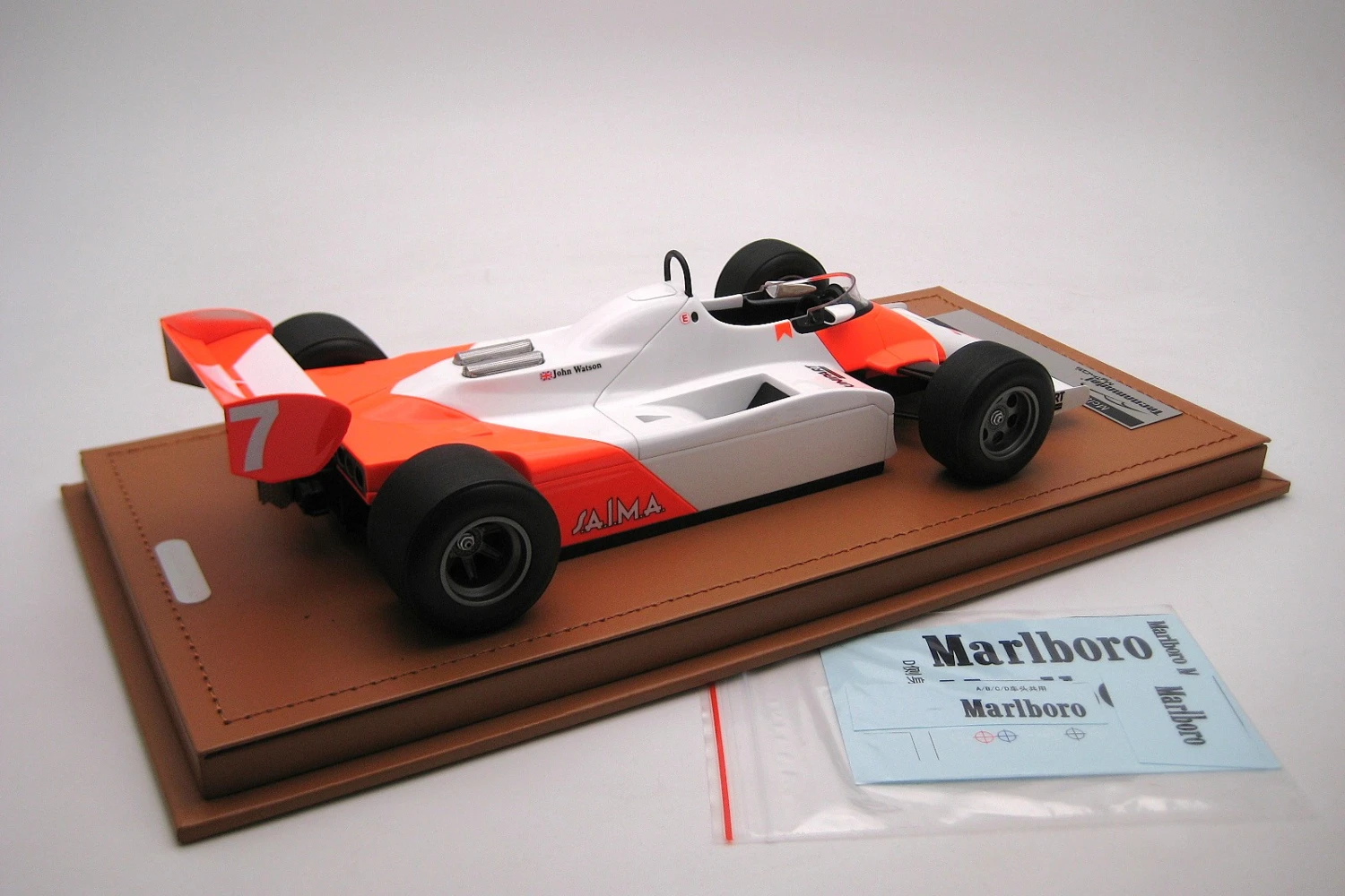 <!--articolo.descrizione_articolo-->