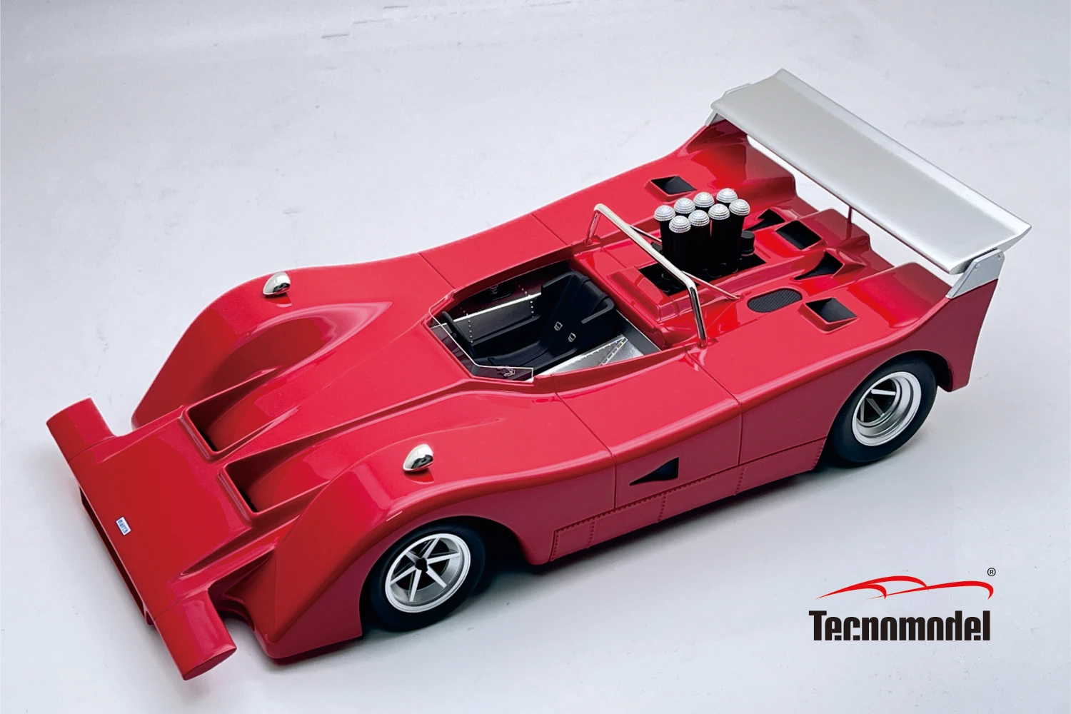 March 707 Can-Am 1970 press plain red