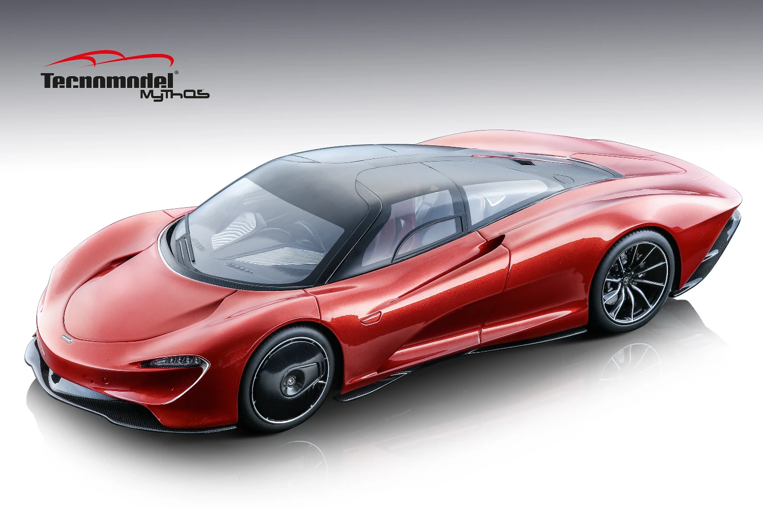 McLaren Speedtail Metalli Red