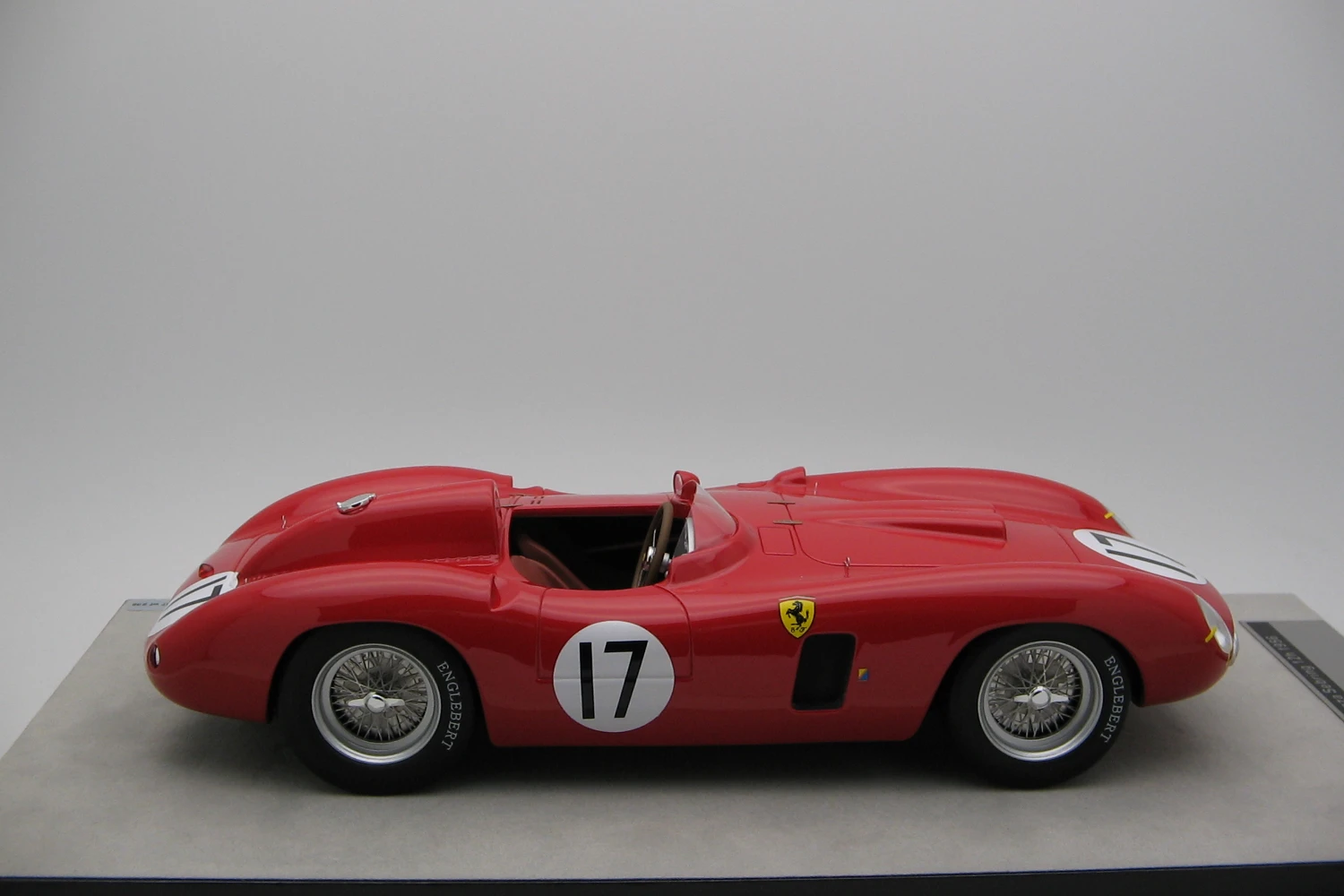 <!--articolo.descrizione_articolo-->