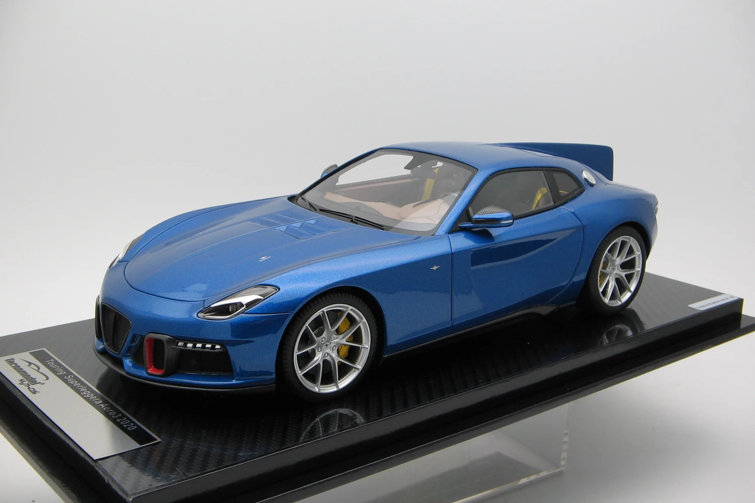 <!--articolo.descrizione_articolo-->