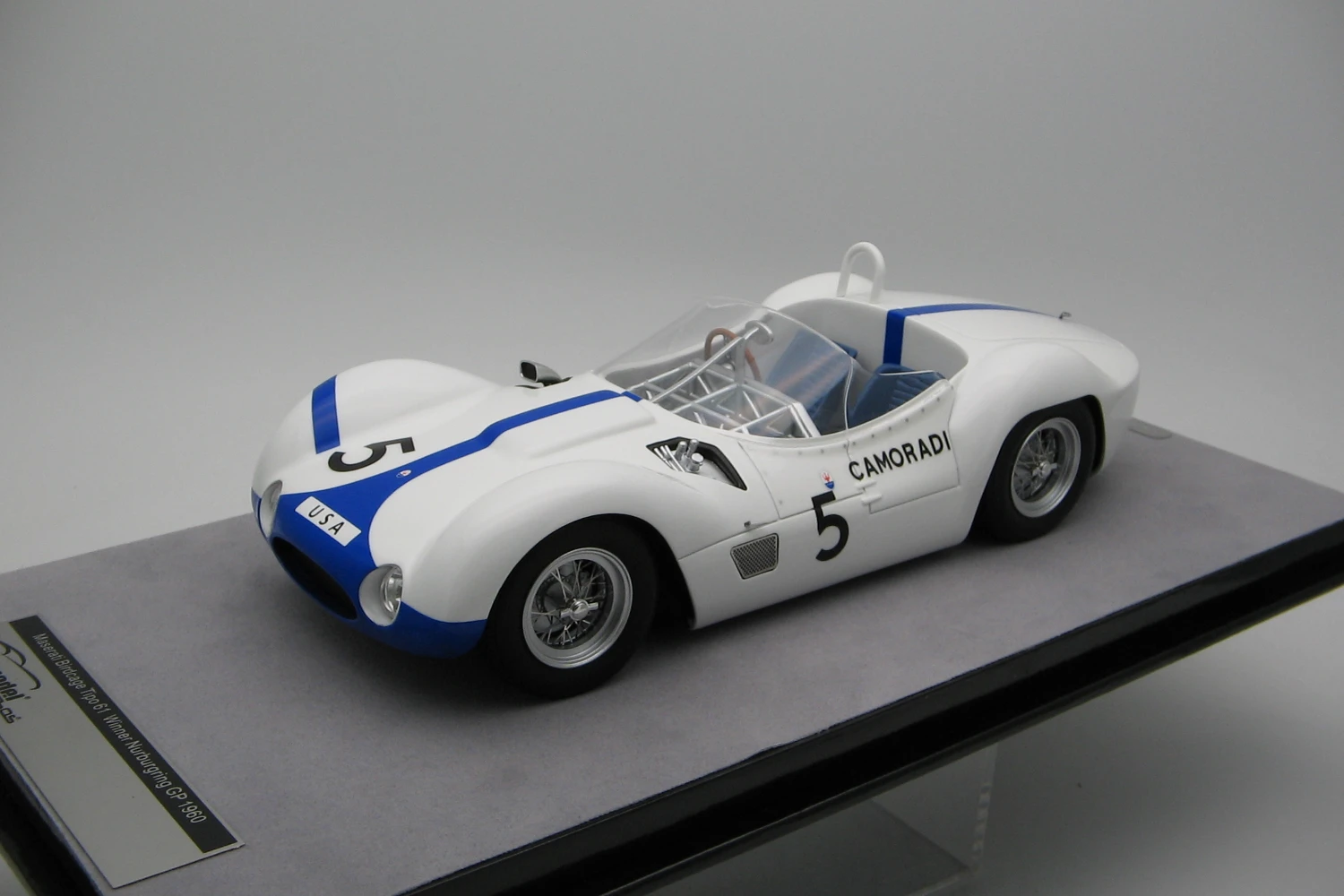 <!--articolo.descrizione_articolo-->