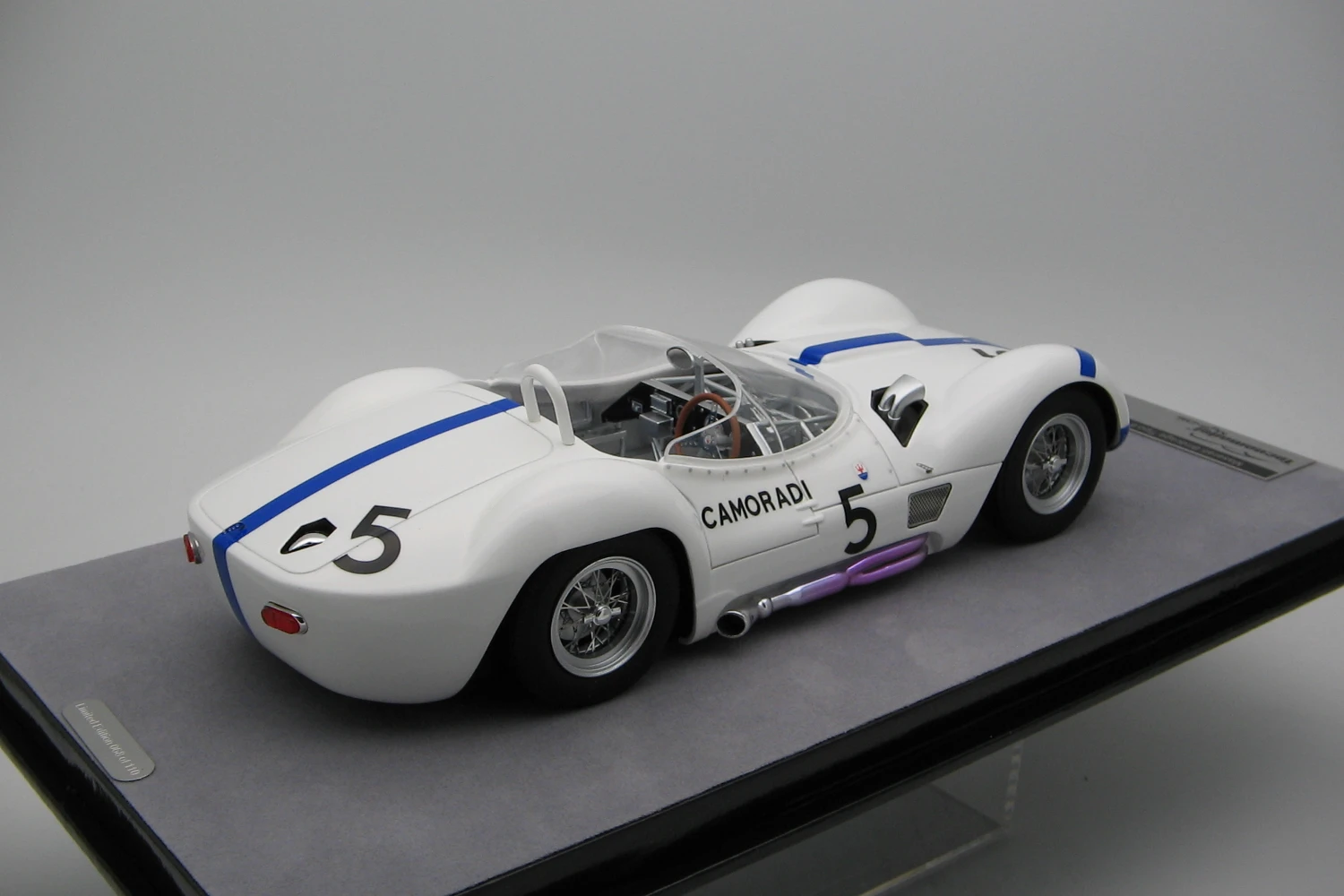 <!--articolo.descrizione_articolo-->