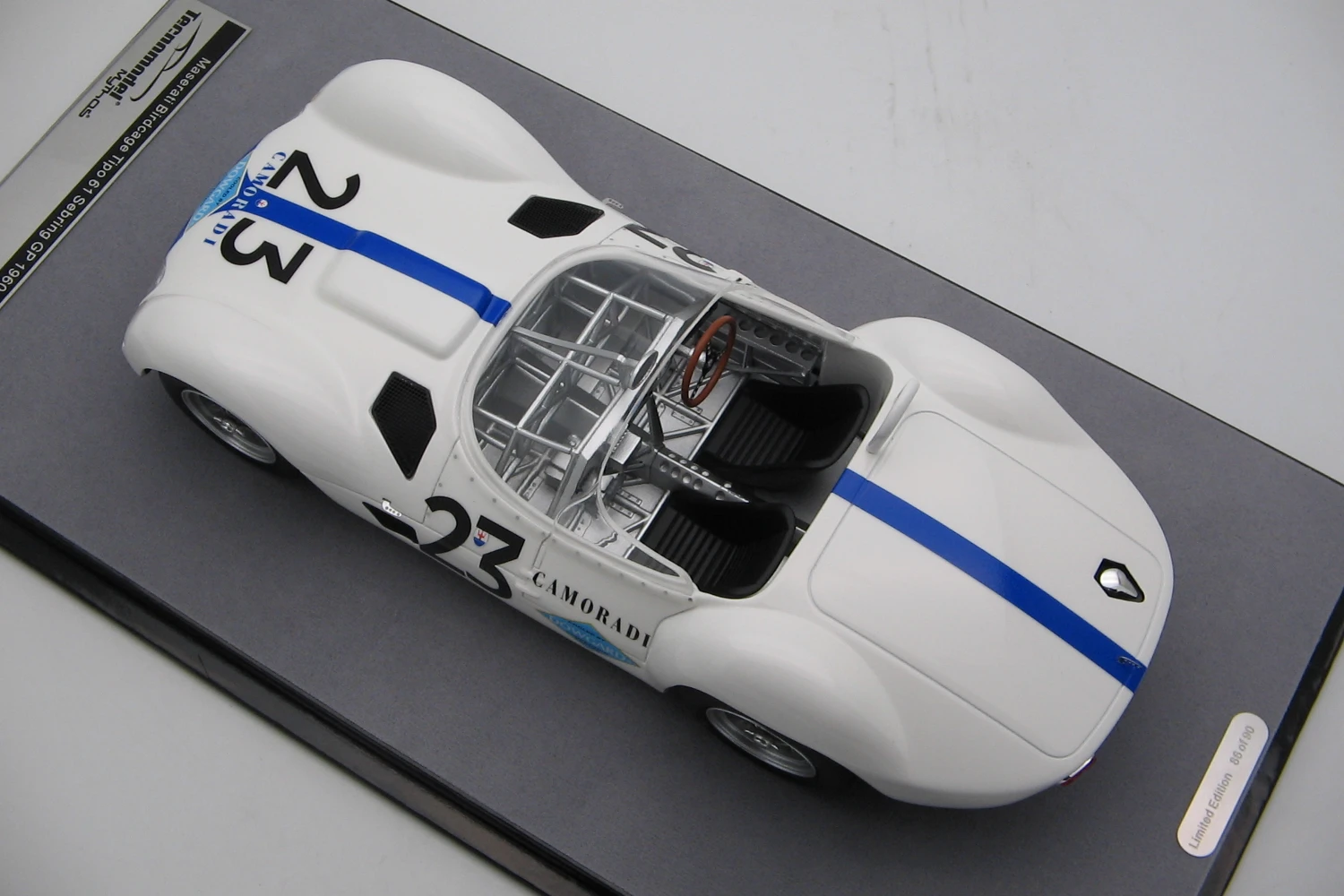 <!--articolo.descrizione_articolo-->