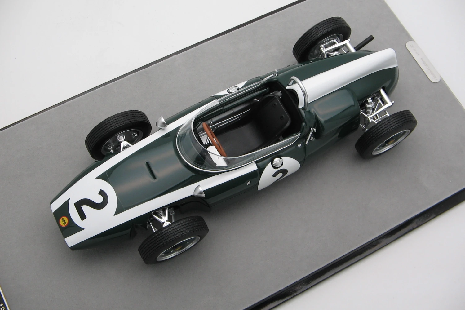 <!--articolo.descrizione_articolo-->