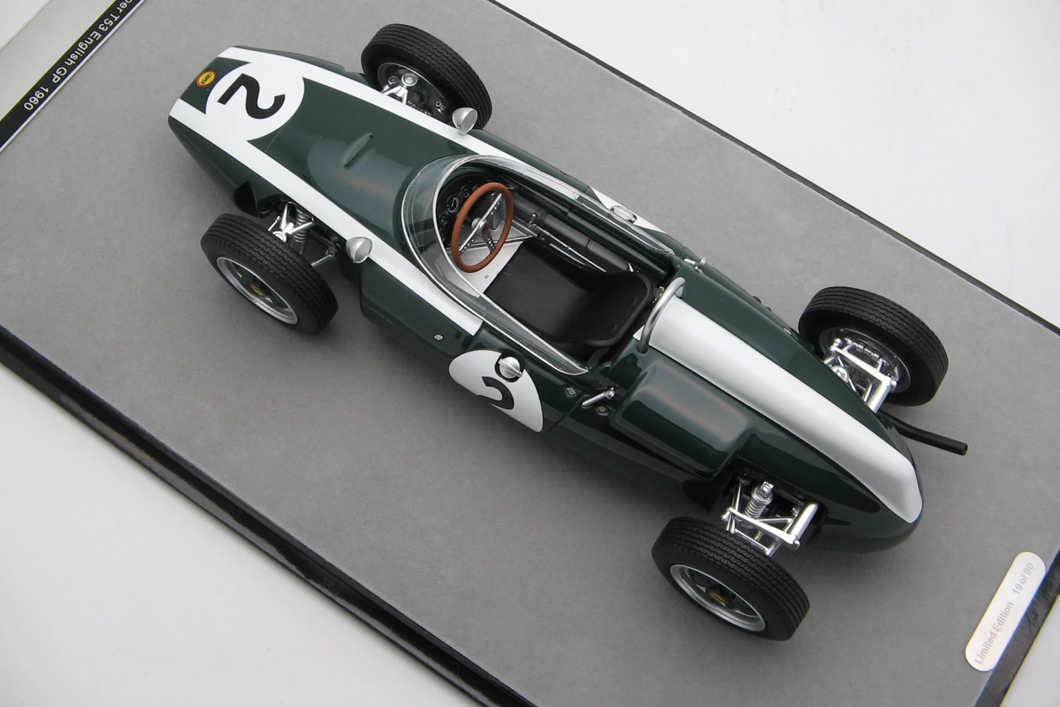 <!--articolo.descrizione_articolo-->