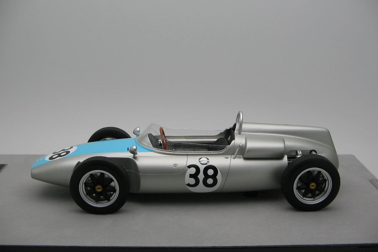 <!--articolo.descrizione_articolo-->