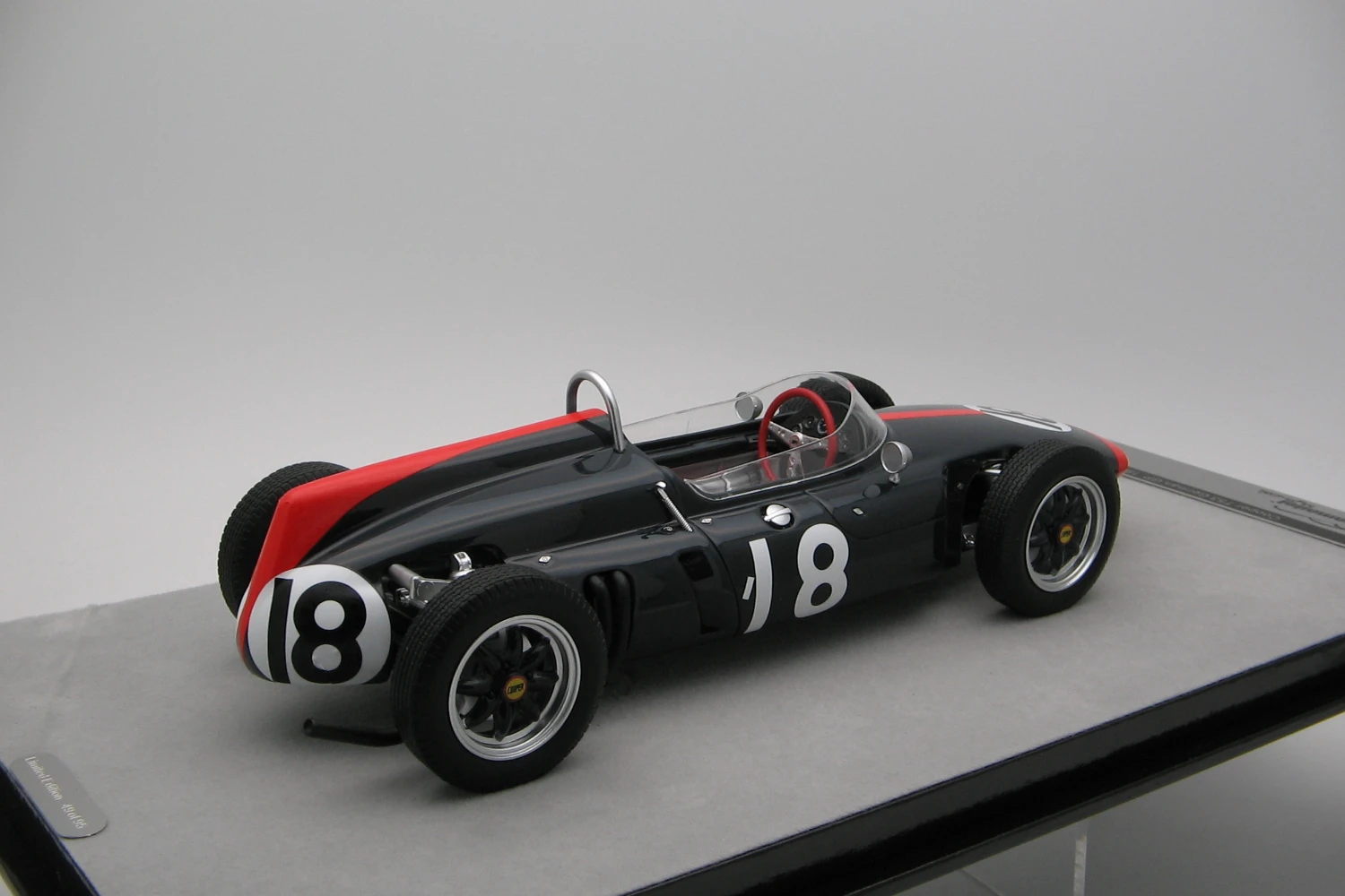 <!--articolo.descrizione_articolo-->