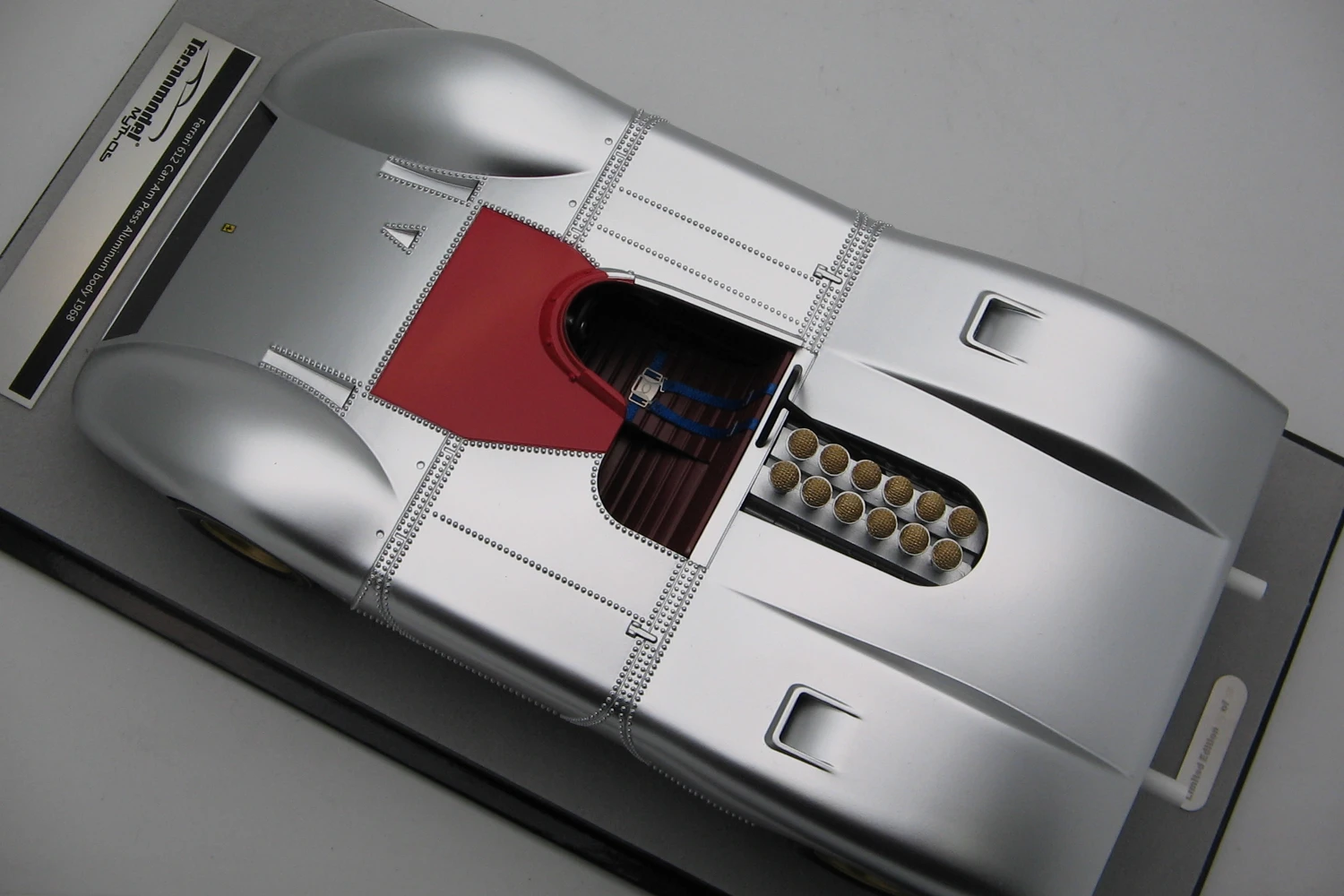 <!--articolo.descrizione_articolo-->