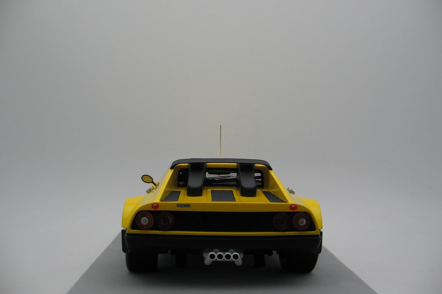 <!--articolo.descrizione_articolo-->