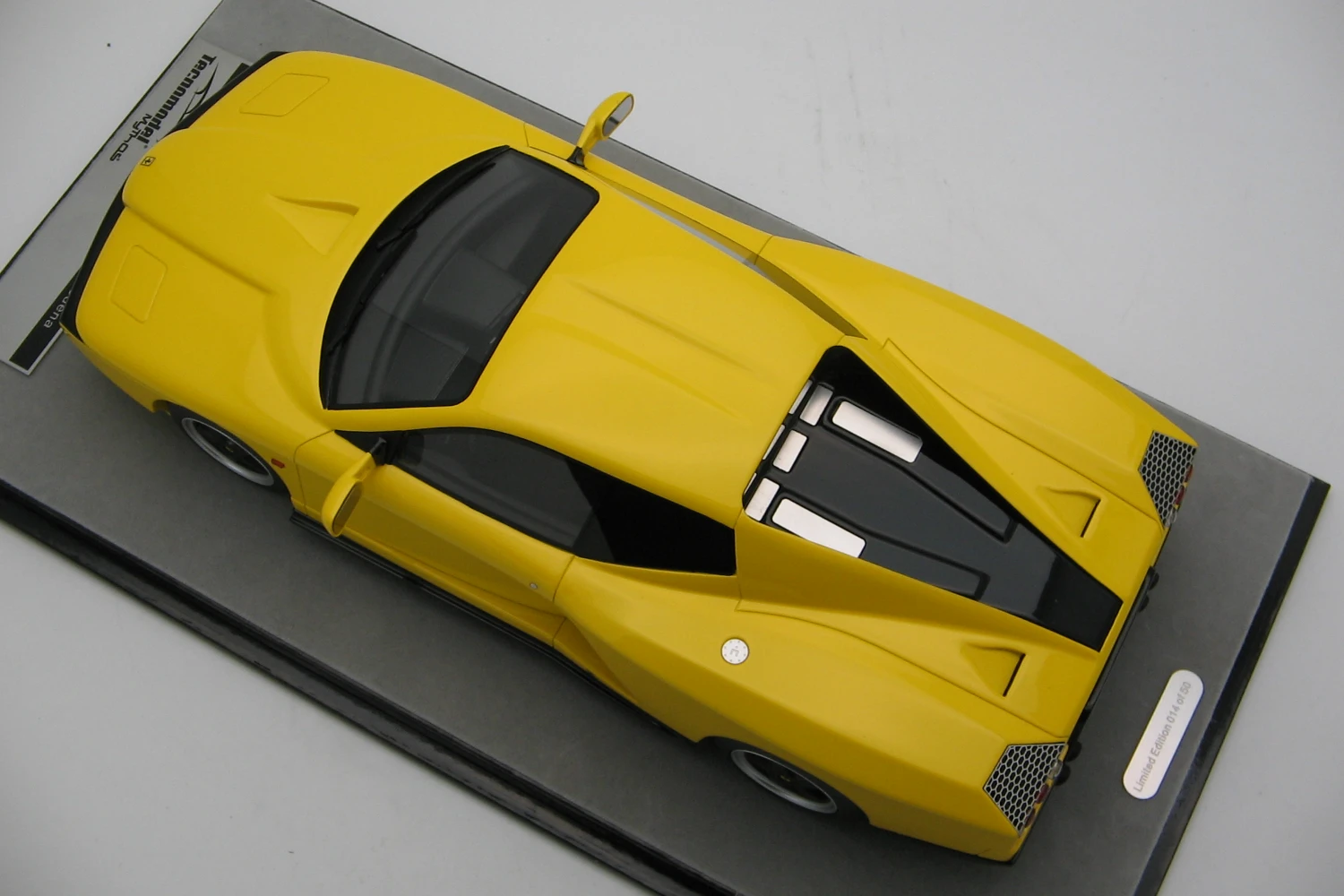 <!--articolo.descrizione_articolo-->